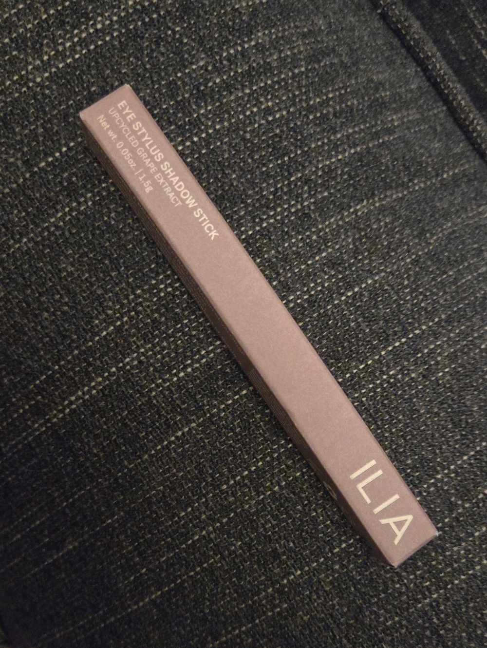 ILIA Eye Stylus Shadow Stick — Regal